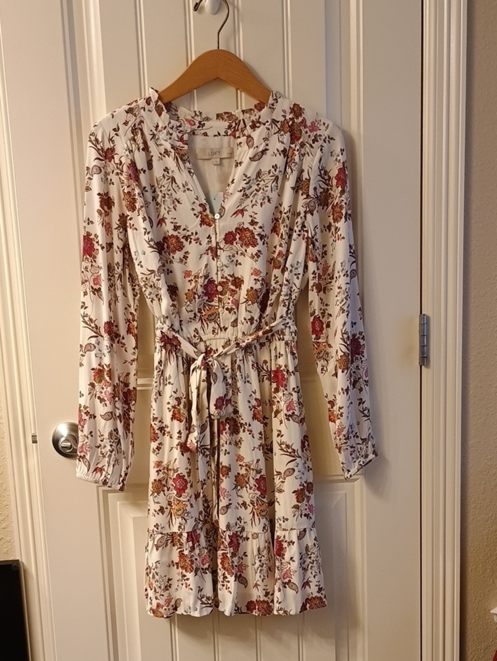 NWT LOFT Ivory Floral Long-Sleeve Tie-Waist Dress